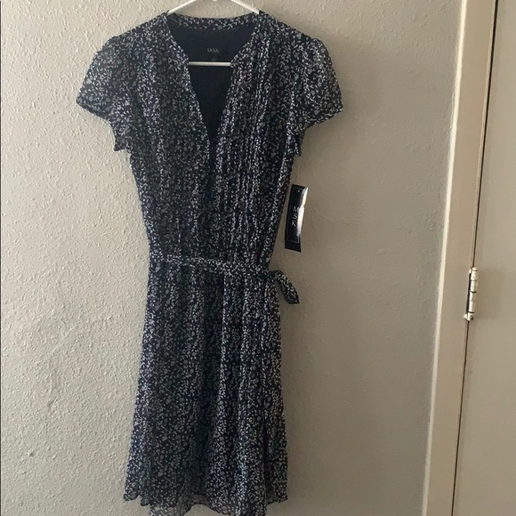 Dress - Picture 4 of 4